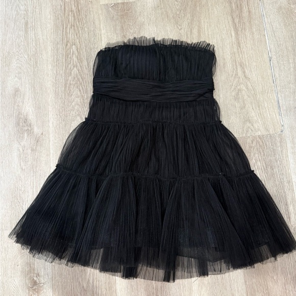 Betsey Johnson Black Tulle Strapless Mini Dress Fit & Flare Padded Bust - Picture 2 of 7